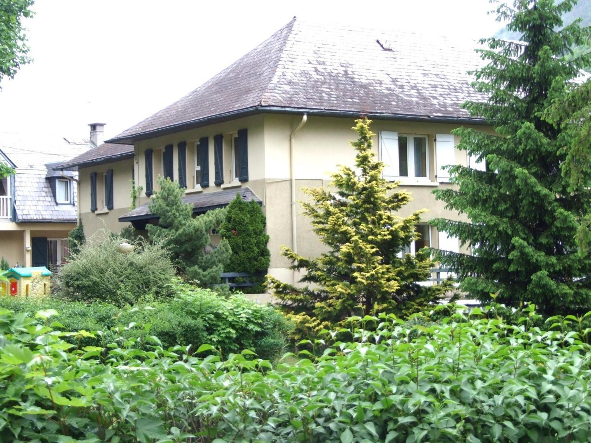 Hotel Du Val D'Aure Cadeac Экстерьер фото