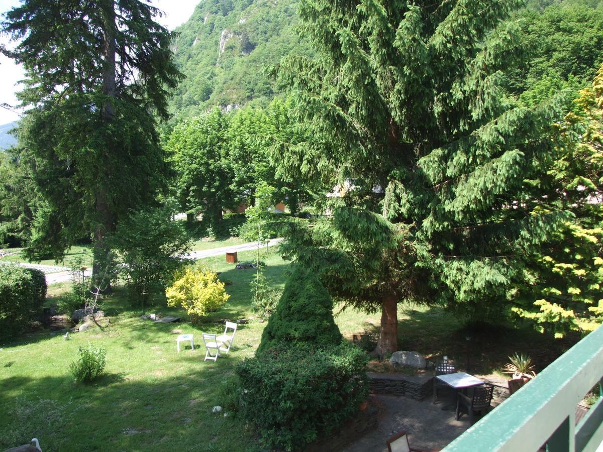Hotel Du Val D'Aure Cadeac Экстерьер фото
