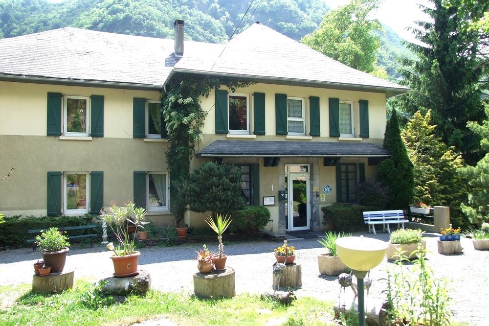Hotel Du Val D'Aure Cadeac Экстерьер фото