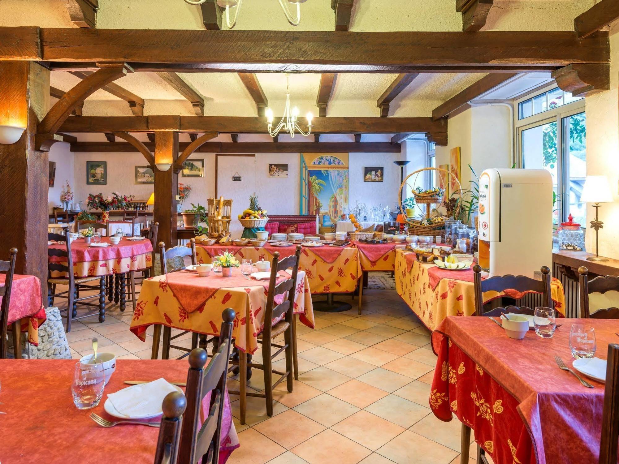 Hotel Du Val D'Aure Cadeac Экстерьер фото